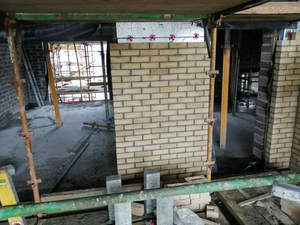 Bricklayer Bricklayer